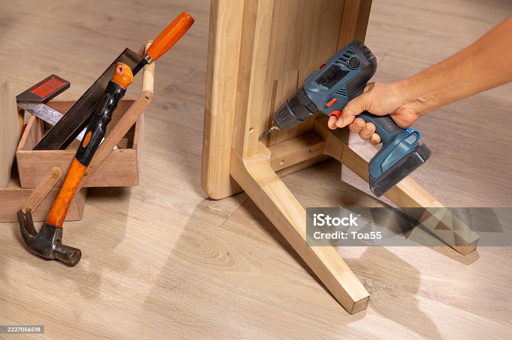 best brushless cordless drills for DIY projects